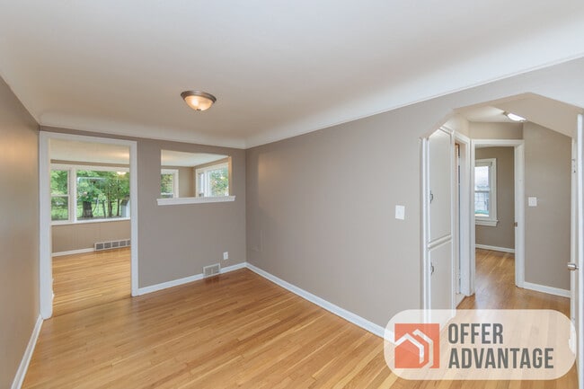 Photo - 4933 Monticello Blvd