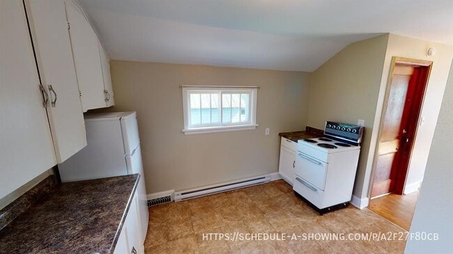 Photo - 905 Lee St Unit 2