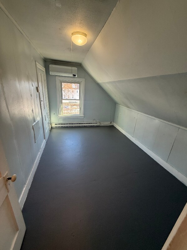 Photo - 10 Monroe Hwy Unit 4