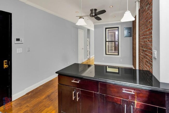 Photo - 438 W 52nd St Unit 4B