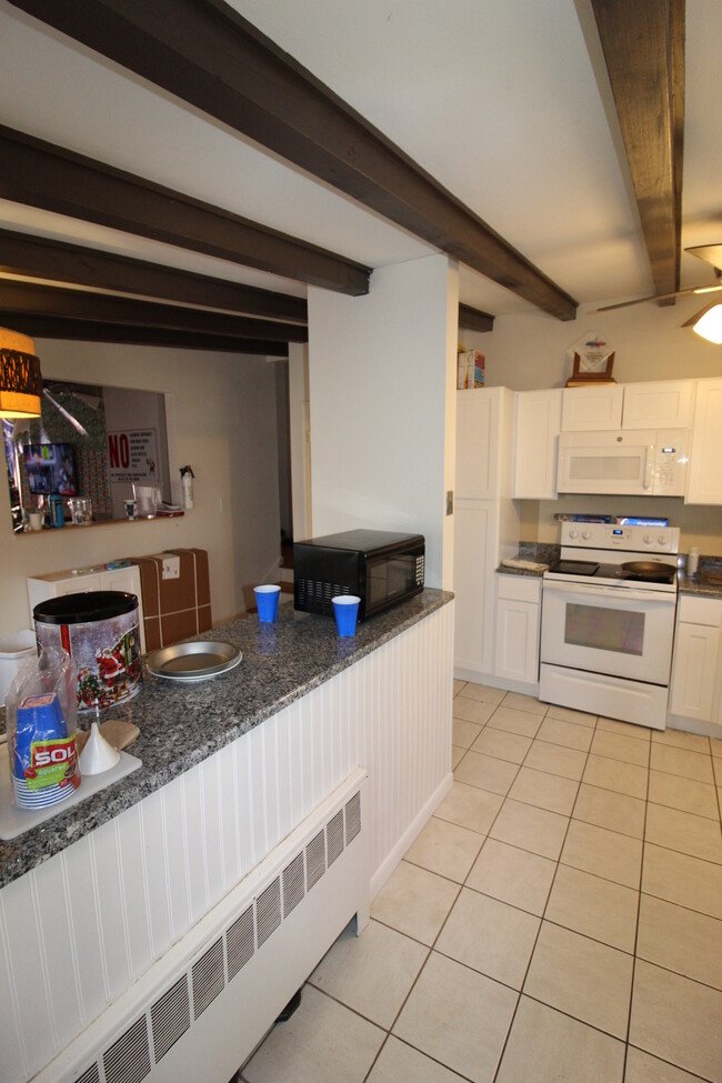 Photo - 5 Cobblestone Rd