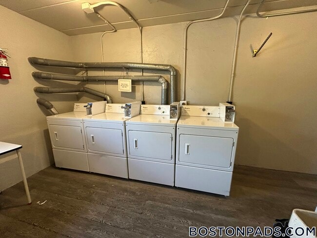 Photo - 32 Normandy Ave Apartamento Unidad 407