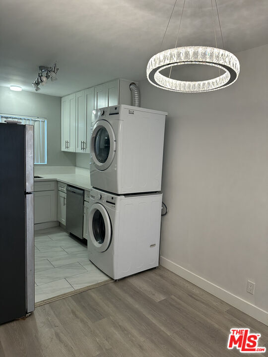 Photo - 326 S Serrano Ave Unit 4