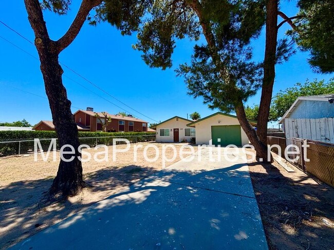 Photo - 16149 Orange St