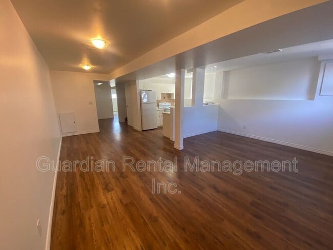 Photo - 1522 Walsh St E Unit Apt B