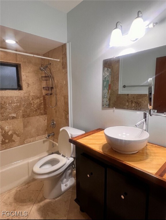 Photo - 3745 27th Ave SW