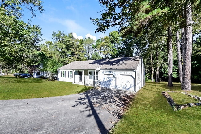 Photo - 3122 Chippewa Dr