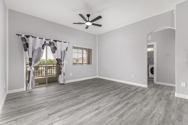 Photo - 1350 S Greenfield Rd