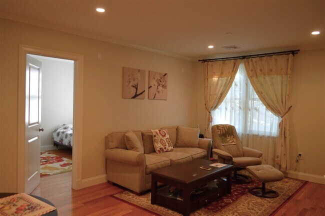 Photo - 128 Cherry St Unit 2