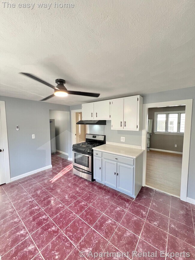 Photo - 141 Albion St Unit #2