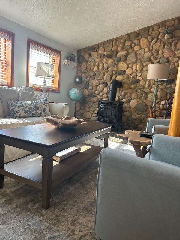 5128 Cedar Valley Rd