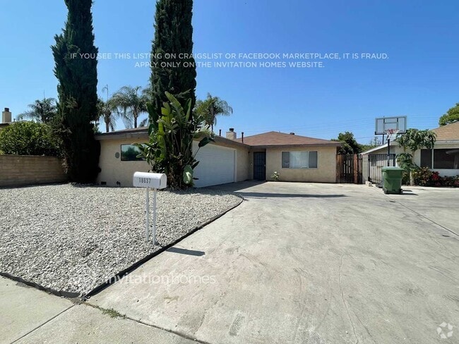 Building Photo - 18637 Covello St Rental