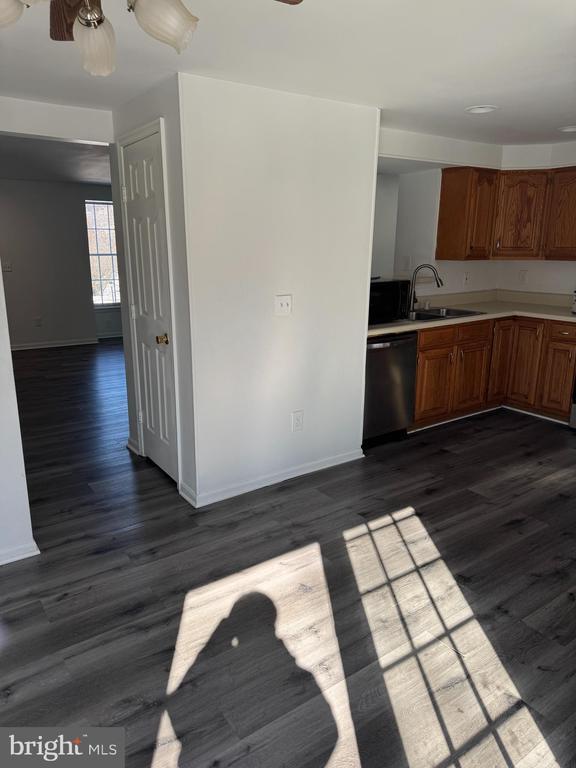 Photo - 45414 Gable Square