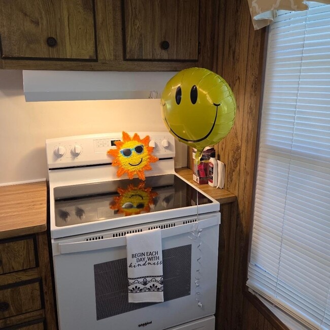 Photo - 134 Coil Rd