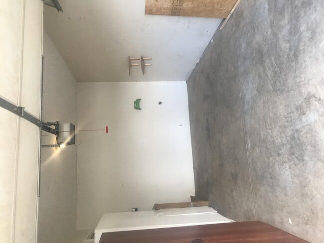 Photo - 125 Ashberry Dr