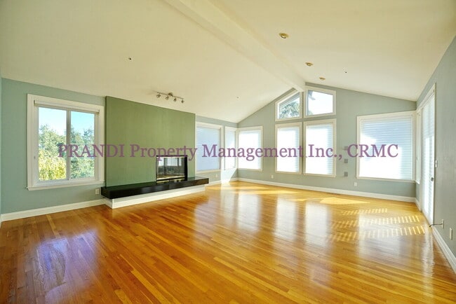 Photo - Exclusive Home in Gated Community!