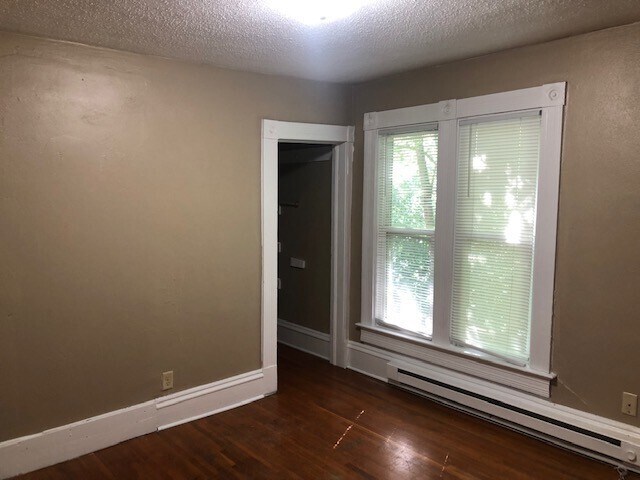 Photo - 1621 Concord St N Unit 2