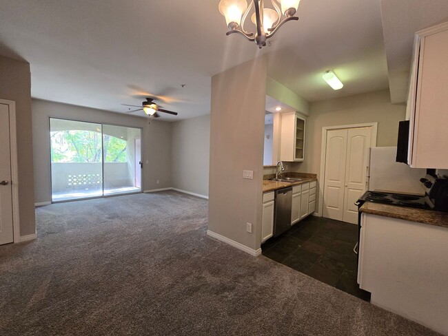 Photo - CANYON CREST CONDO