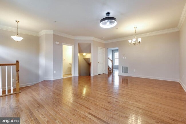 Photo - 2119 Split Creek Ln