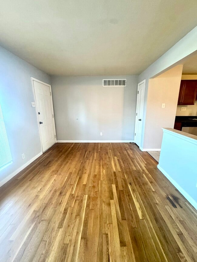 Photo - 5225 Southwest Ave Unidad 105