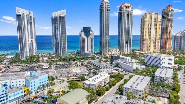 Photo - 18100 Atlantic Blvd Condo Unit 212