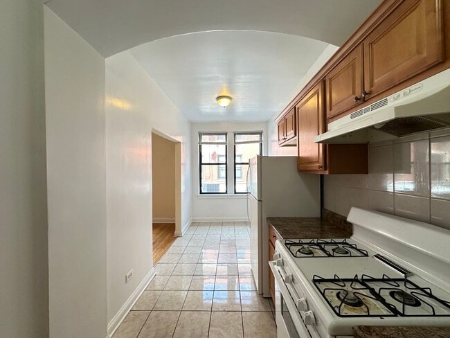 Photo - 2737 N Spaulding Ave Unit 022