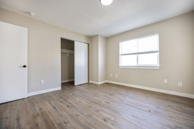 Photo - 2-Bedroom Duplex in SE Portland