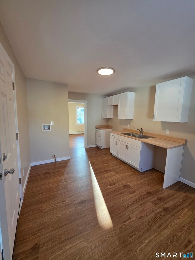 Photo - 14 Smith St Unit 2