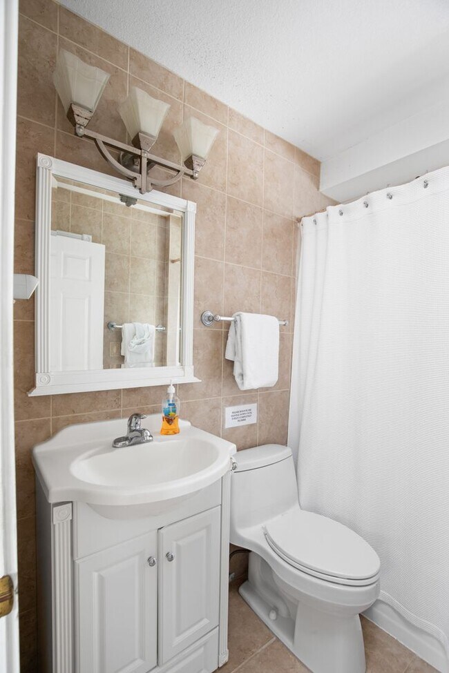 Photo - Beautifully Furnished 2-bedroom, 1-bathroo...