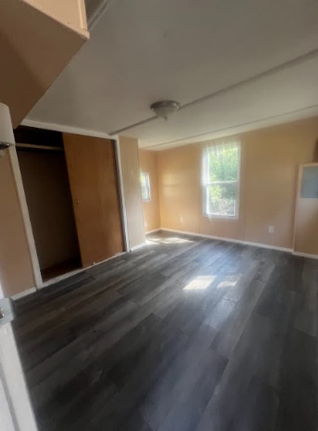 Photo - Welcome Home to Silver Lake Unit Lot 8.2