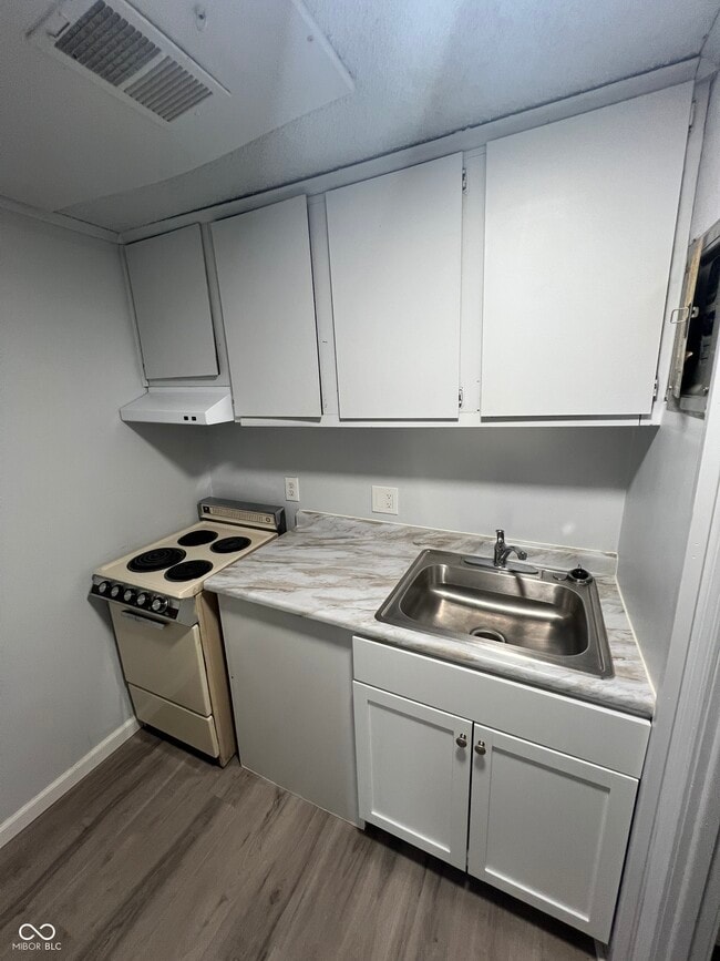 Photo - 2000 Indianapolis Rd Unit 10