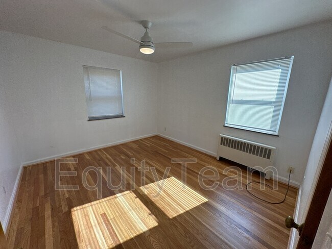 Photo - 6086 Dryden Ave Unit Apt 3