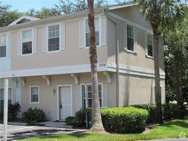 Building Photo - 3254 Tamara Dr Unit Apt. 1