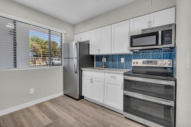 Echelon Apartments