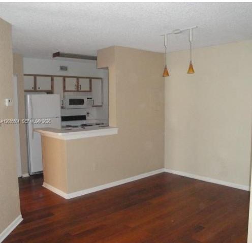 Photo - 2831 N Oakland Forest Dr Unit 208