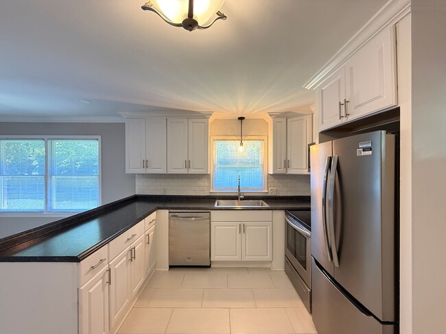 Photo - 2700 Charlwood Dr