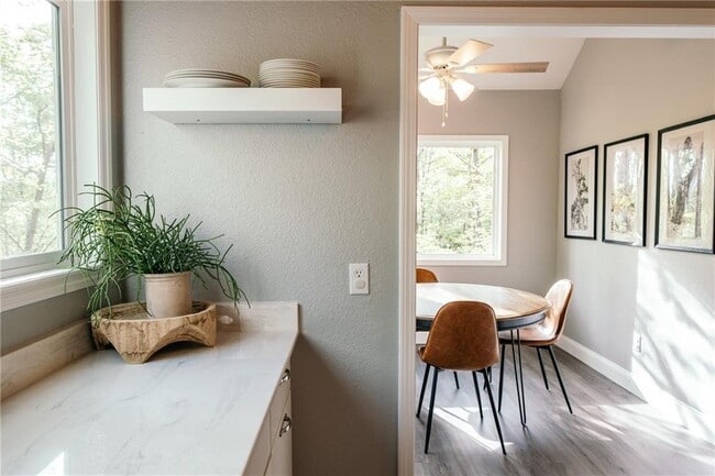 Photo - 8 Norwood Dr