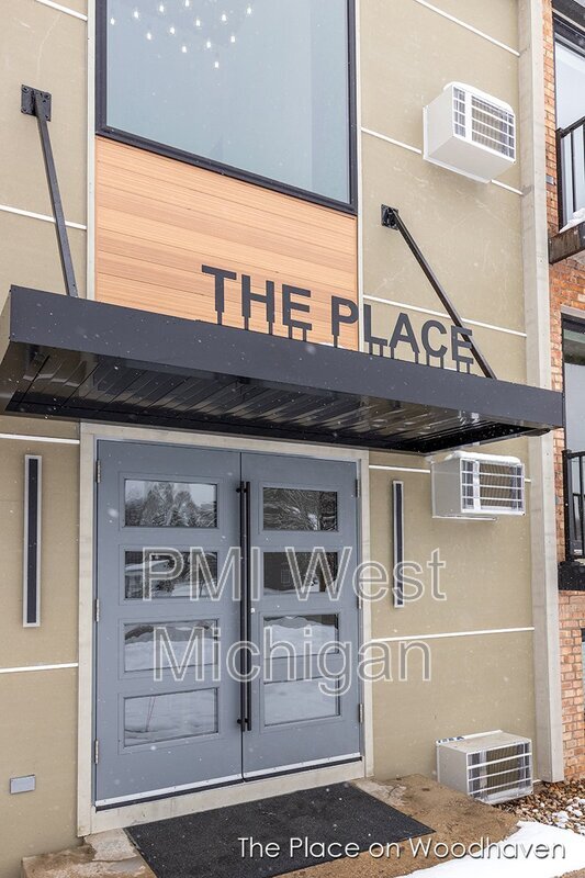 Photo - 8426 Woodhaven Dr SW Unidad 4