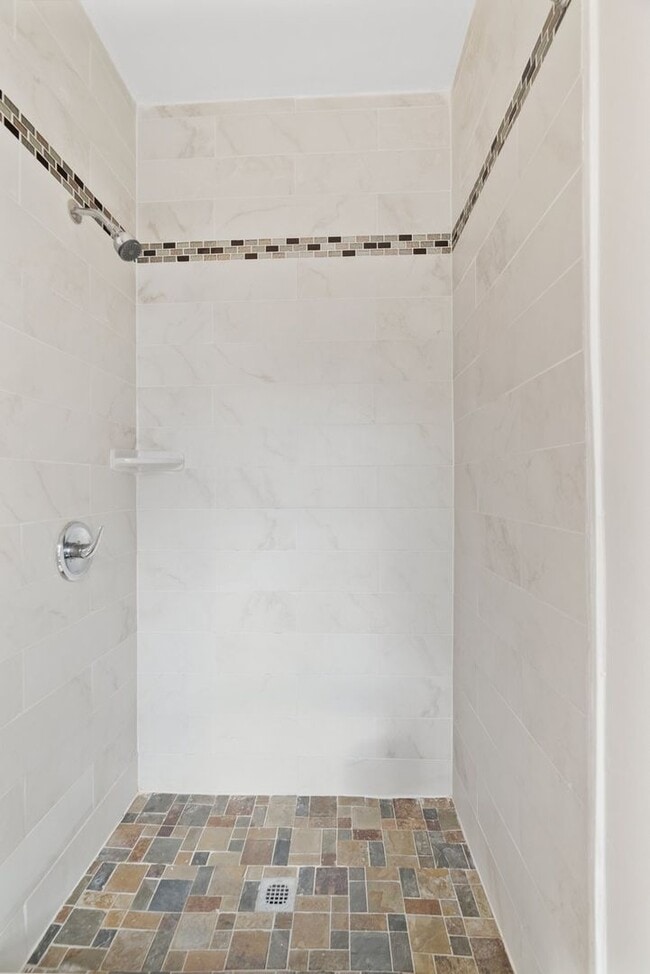 Photo - 2024 N Gratz St