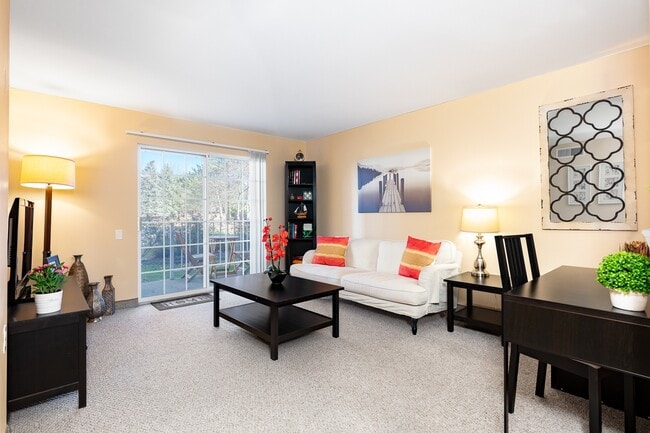 1 BR, 1 BA - Stadium Premium Living Room