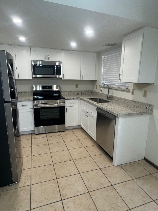 Photo - 865 W 8th Pl Apartment Unit 865 w 8 pl