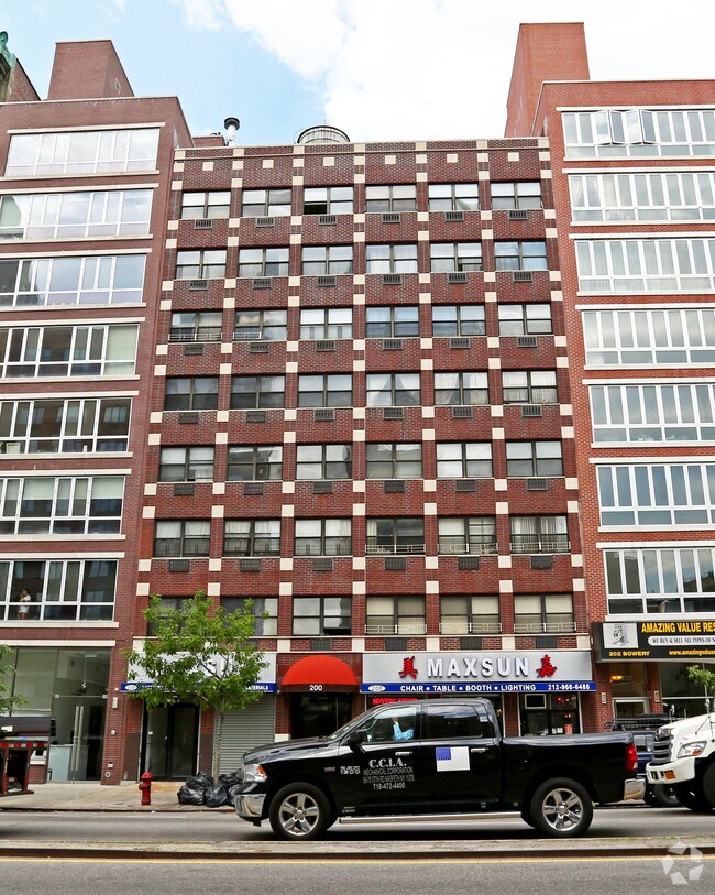 Photo - 200 Bowery Street