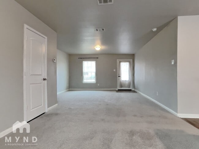 Photo - 20013 Hubert R Humphrey Rd