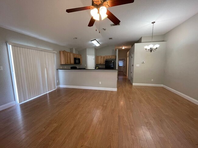 Photo - 6862 Sagebrush Ln