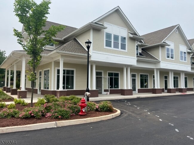 Building Photo - 692 US-206 Unit 203-203 Rental