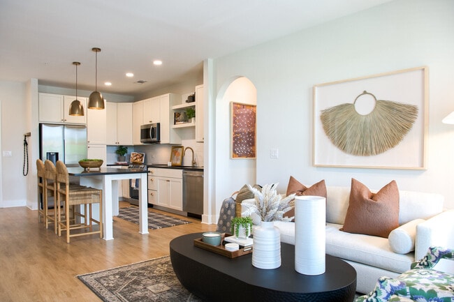 Photo - NOVEL University Place by Crescent Communi...