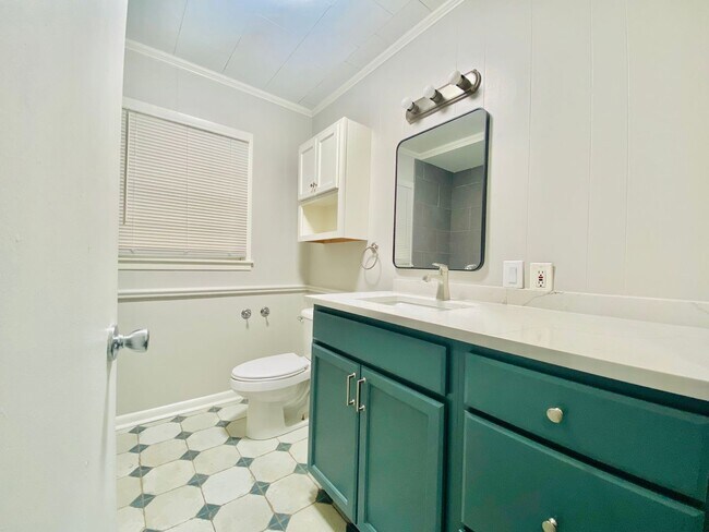 Photo - 106 Richardson Ave Unit A