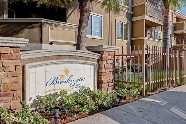 Photo - 2750 Artesia Blvd Condo