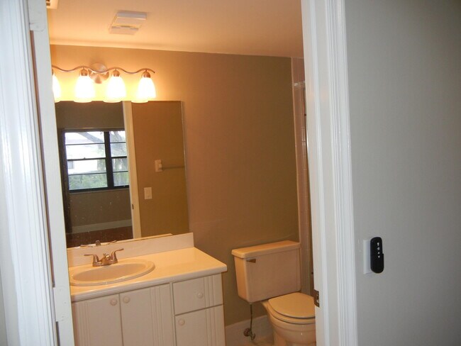 Photo - 23398 Lyons Rd Unit 308