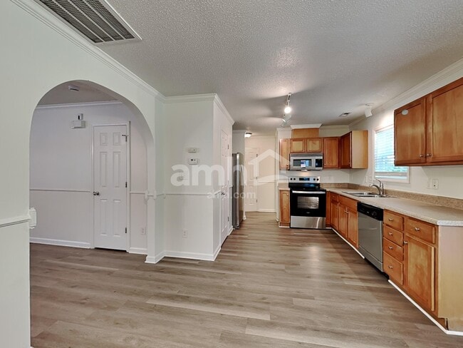 Photo - 1302 River Rock Dr